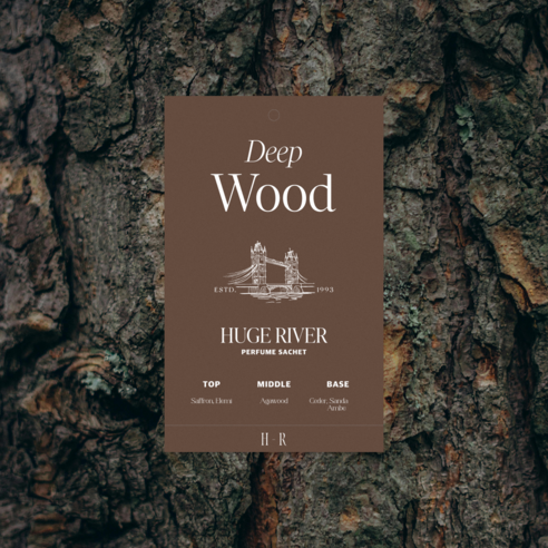 Huge River Premium Perfume Sachet Air Freshener, Black Cherry Queen, 1 set, 40g